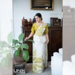 Modern Handcrafted Batik Saree 2535