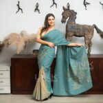 Handcrafted Cotton Batik Saree 2625 - Light blue sar