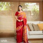 Modern Handcrafted Batik Saree E2725