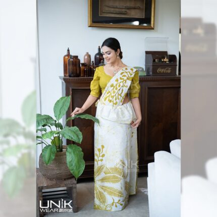 Modern Handcrafted Batik Saree 2535